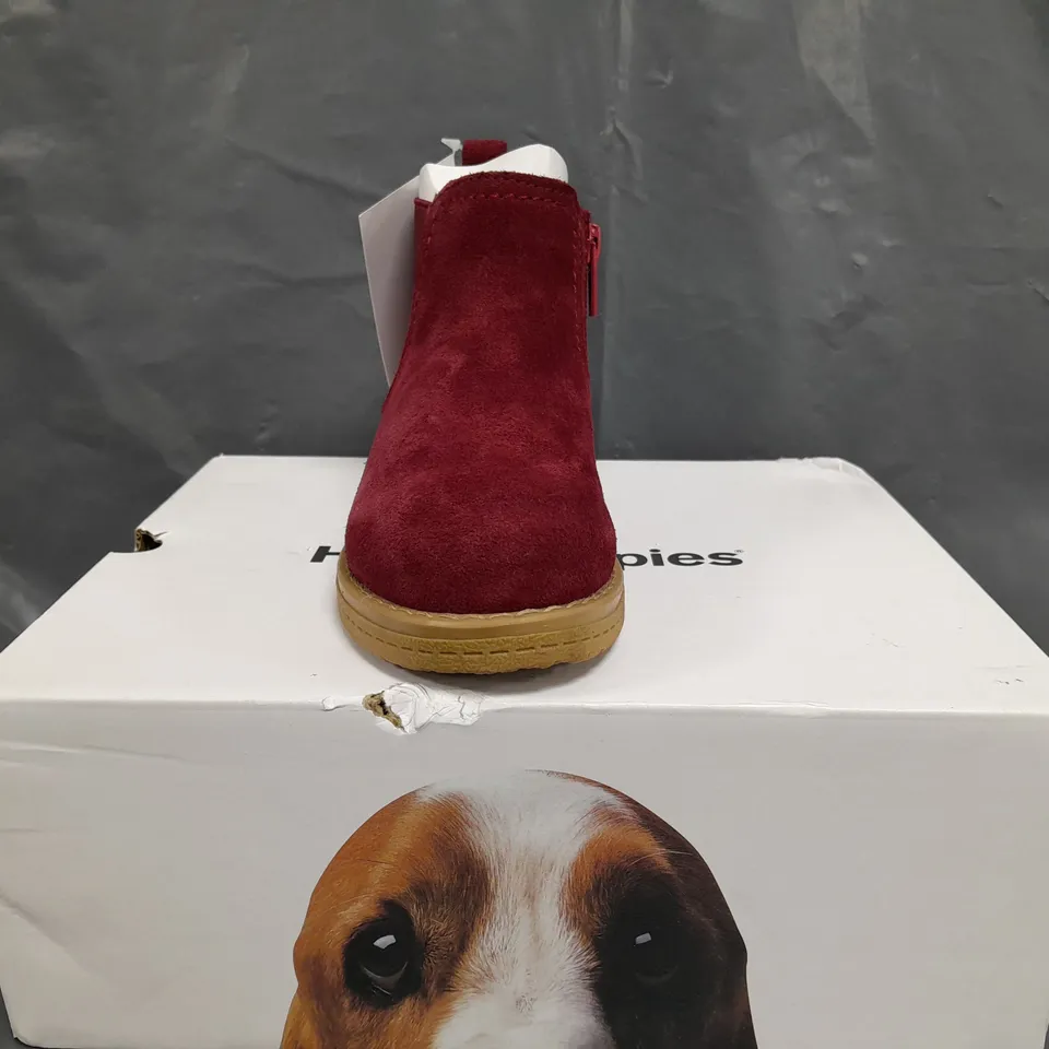 BOXED PAIR OF HUSH PUPPIES KIDS MINI MADDY SHOES IN BURGUNDY SIZE UK 11