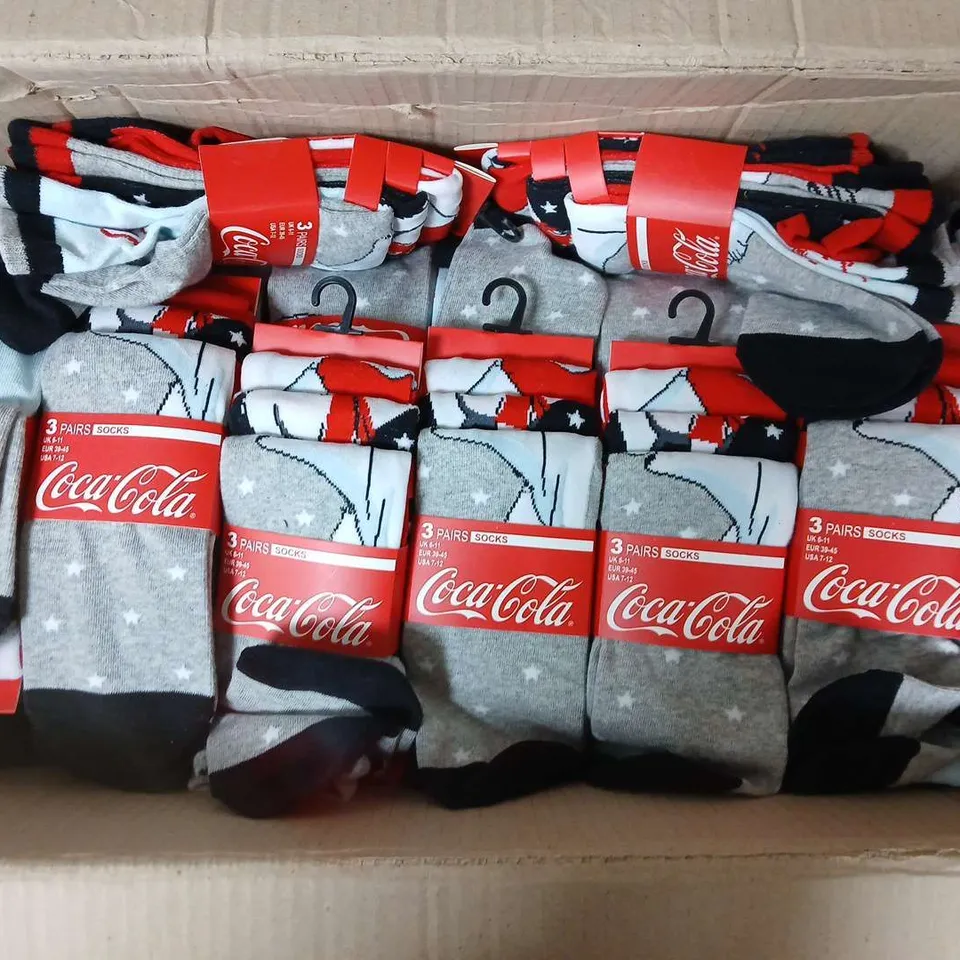 APPROXIMATELY 204 PAIRS OF COCA COLA POLAR BEAR SOCKS (6-11) - COLLECTION ONLY