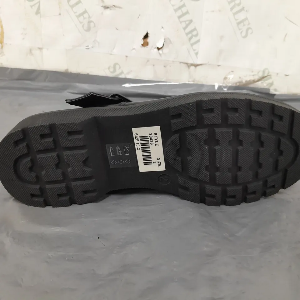 APPROXIMATELY 10 PAIRS OF LILLEY'S BLACK BUCKLE OPEN TOP SHOES IN SIZE 2