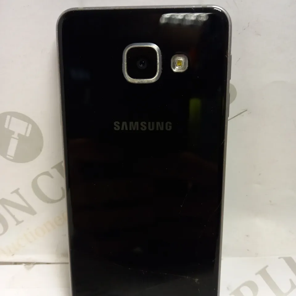 SAMSUNG GALAXY A3