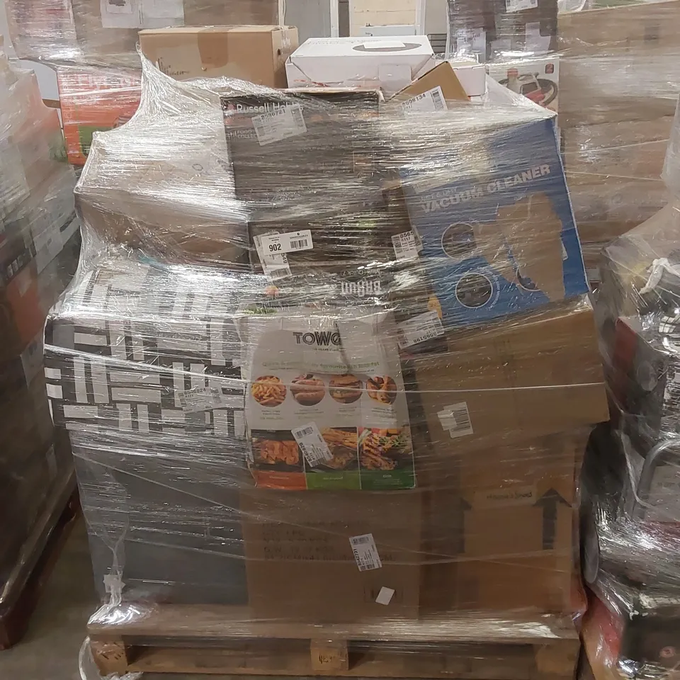 PALLET OF APPROXIMATELY 31 UNPROCESSED RAW RETURN HOUSEHOLD AND ELECTRICAL GOODS TO INCLUDE;