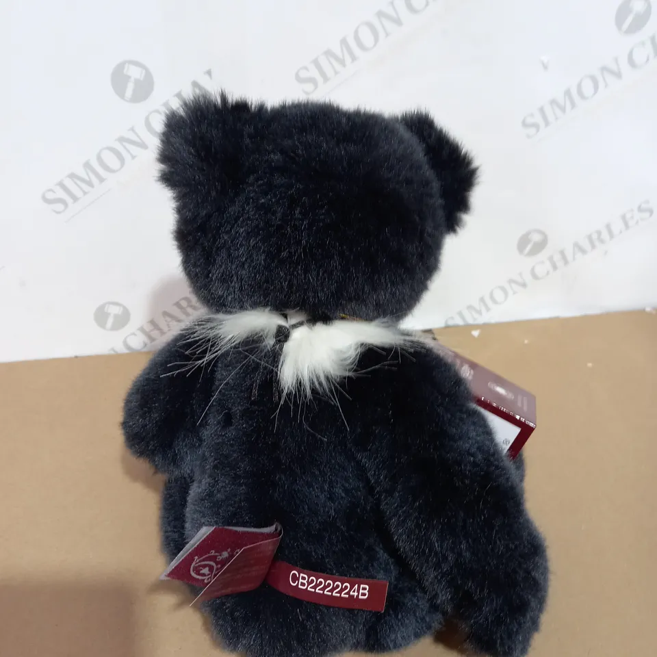 BOXED CHARLIE BEARS ZACH CUDDLE TOY BEAR TEDDY 