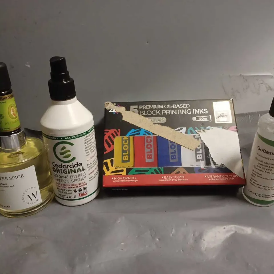 APPROXIMATELY 20 ASSORTED ITEMS TO INCLUDE - BLACK PRINTING INK , LENS CLEANER , BITING INSECT SPRAY ETC