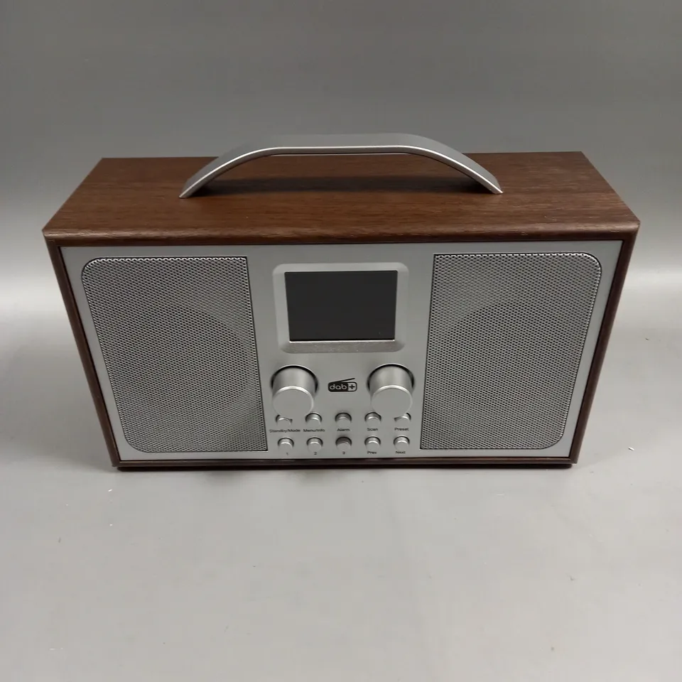 BOXED TECH BLUETOOTH DAB+/FM RADIO 