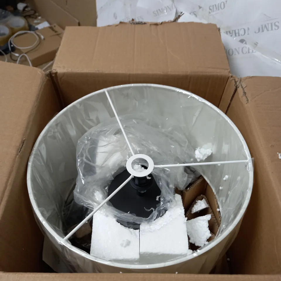 TOTEM CERAMIC TABLE LAMP RRP £42