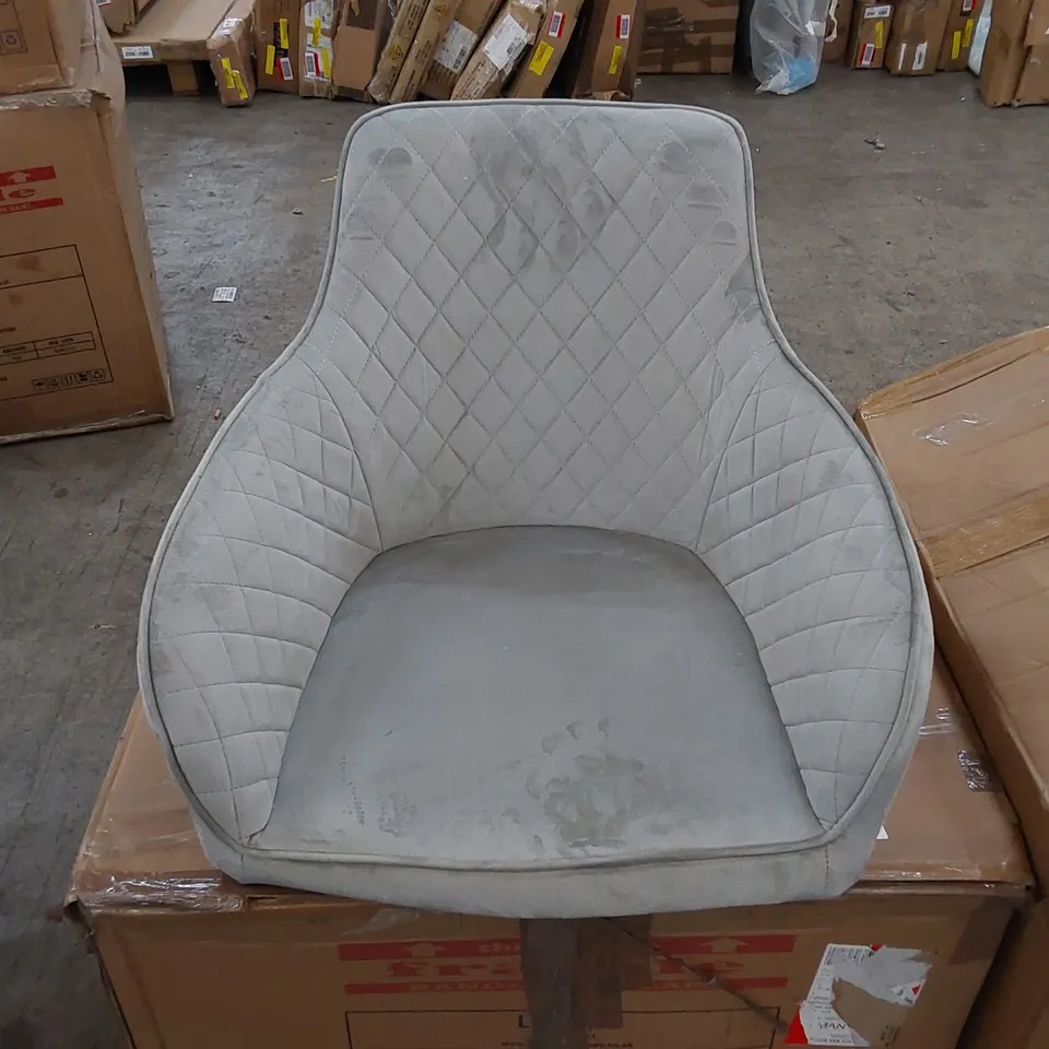 BOXED HAMPTON WITH ARMS DINING CHAIR IN LIGHT GREY VELVET WITH BLACK LEGS - SET OF 2