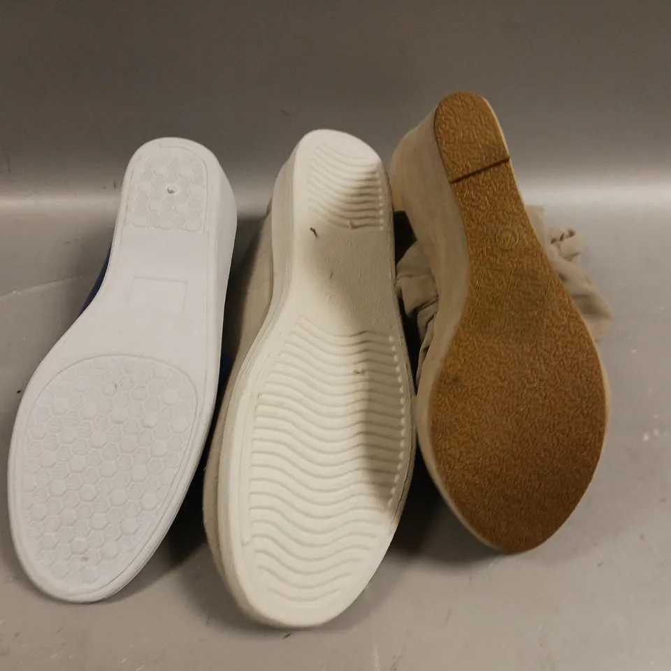 LOT OF 10 ASSORTED BOXED PAIRS OF SHOES - VARIOUS SIZES