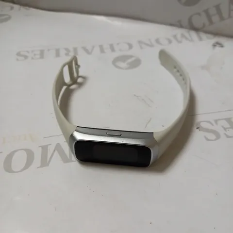 SAMSUNG GALAXY FIT WATCH