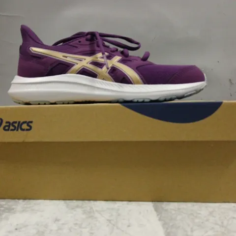 BOXED PAIR OF ASICS KID'S JOLT 4 GS SHOES IN DEEP MAUVE/CHAMPAGNE SIZE UK 2