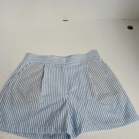 ZARA Striped Shorts β UK 6 (EUR/USA XS, MEX 24)