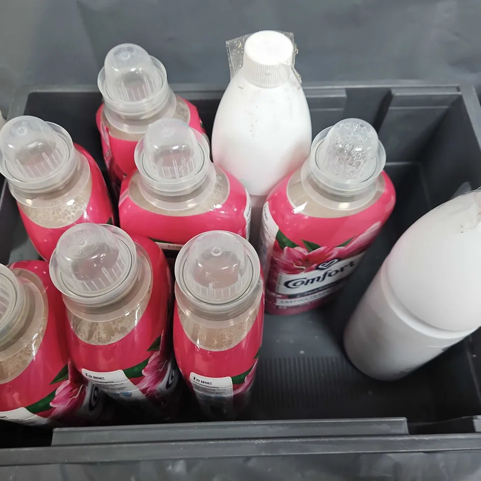 BOX OF ASSORTED HOME AND ACCESSORIES ITEMS TO INCLUDE - COMFORT - ECO VER - COLLECTION ONLY 