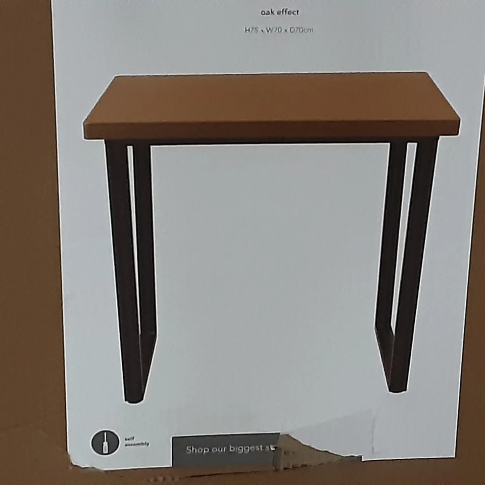 BOXED VIXEN COMPACT SQUARE DINING TABLE IN OAK EFFECT , H75 X W70 X D70CM 
