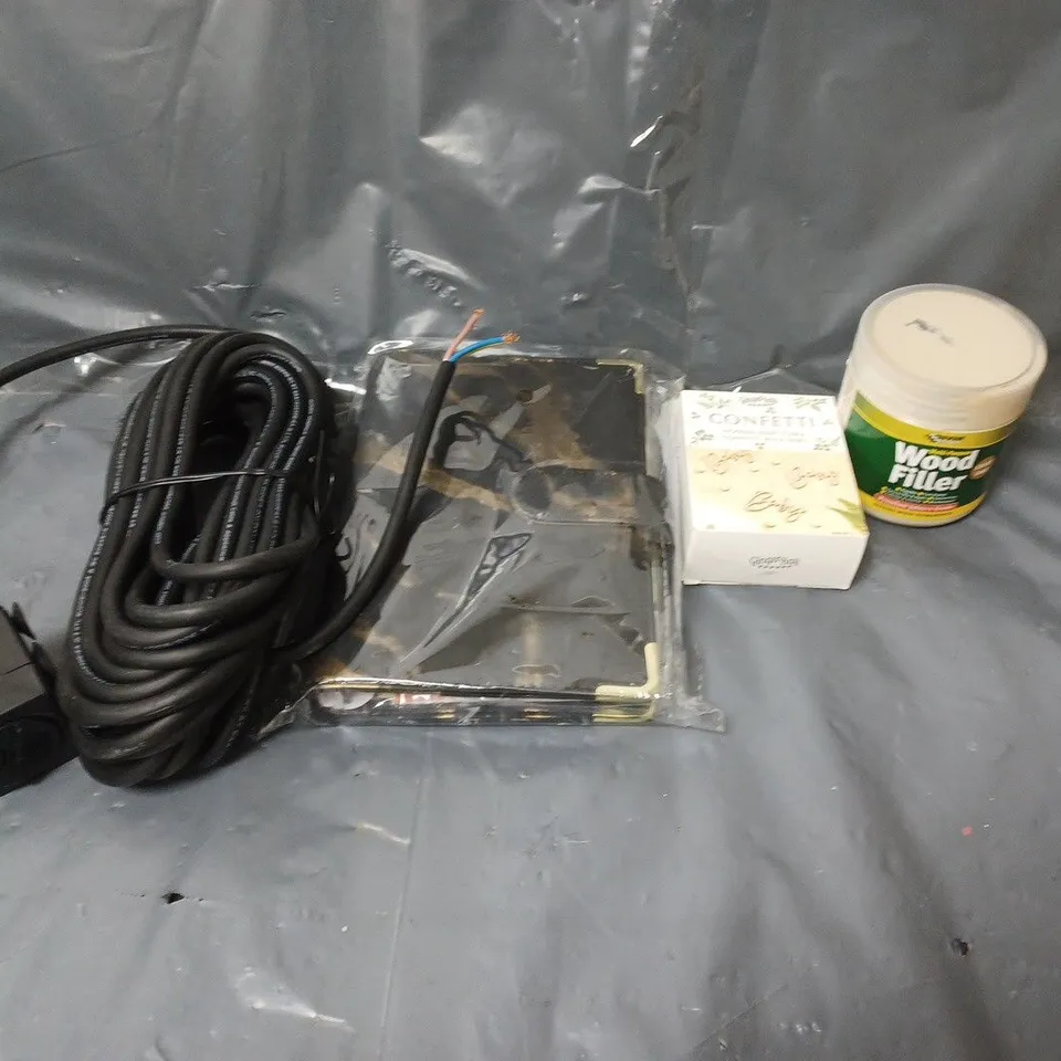 BOX OF APPROXIMATELY 20 ASSORTED HOUSEHOLD ITEMS TO INCLUDE WOOD FILLER, DIARIES AND POWER CABLE