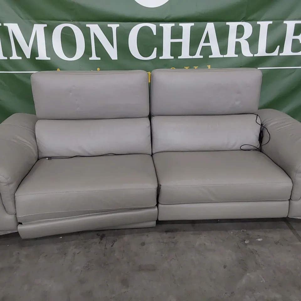 QUALITY ITALIAN DESIGNER POWER RECLINING THREE SEATER SOFA WITH ADJUSTABLE HEADRESTS GREY LEATHER