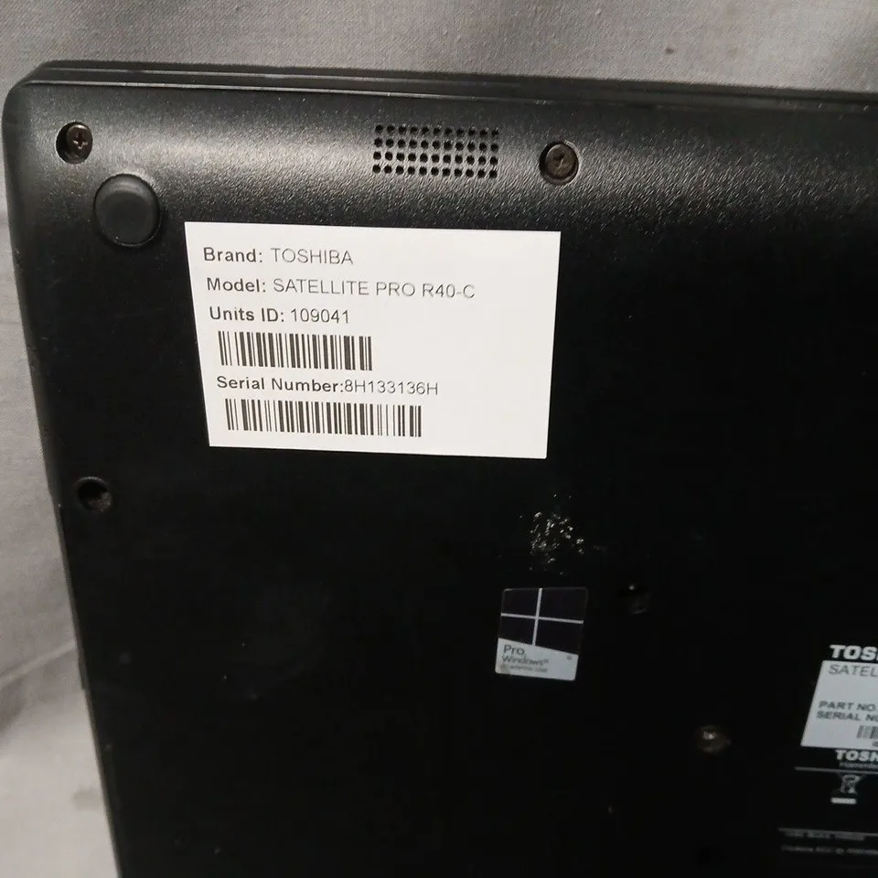 TOSHIBA SATELLITE PRO R40-C LAPTOP
