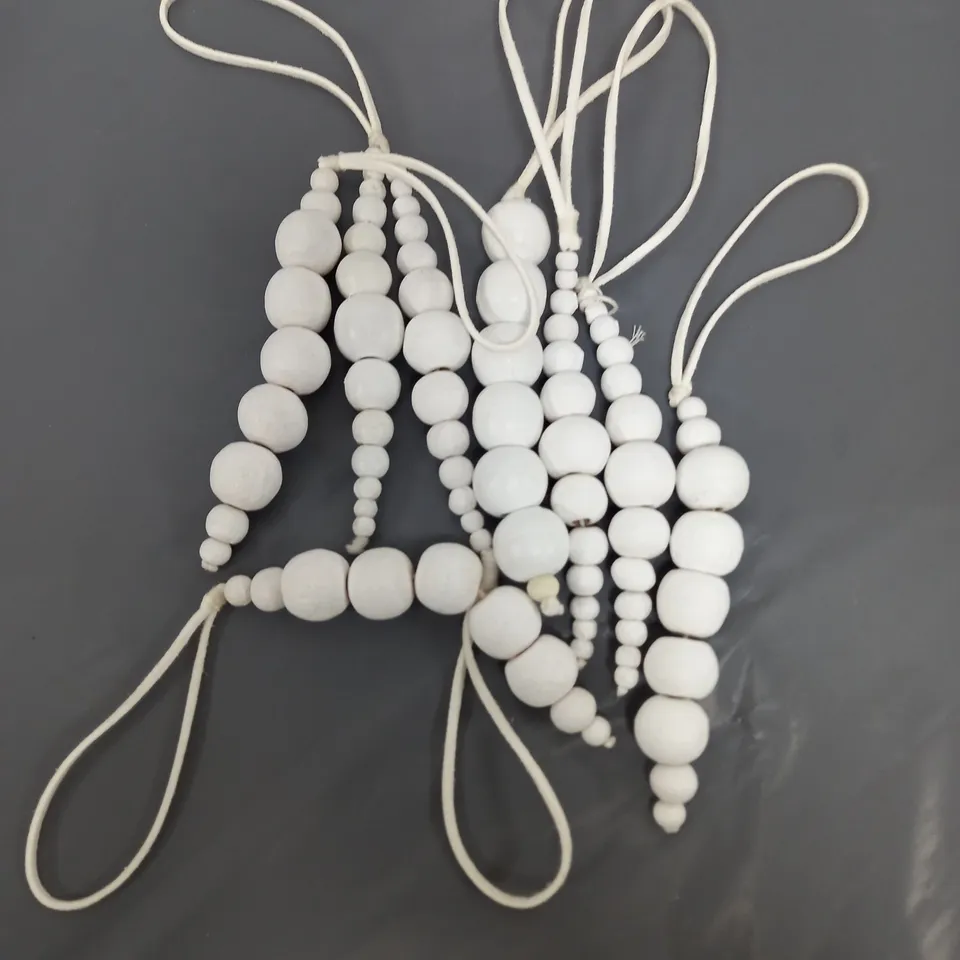 K BY KELLY HOPPEN SET 6 WHITE BEAD DECORATION