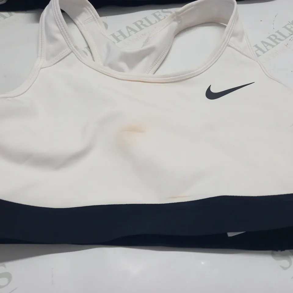 LOT OF 6 SPORTS BRAS IN VARIOUS SIZES TO INCLUDE NIKE AND PUMA - XS / S / M