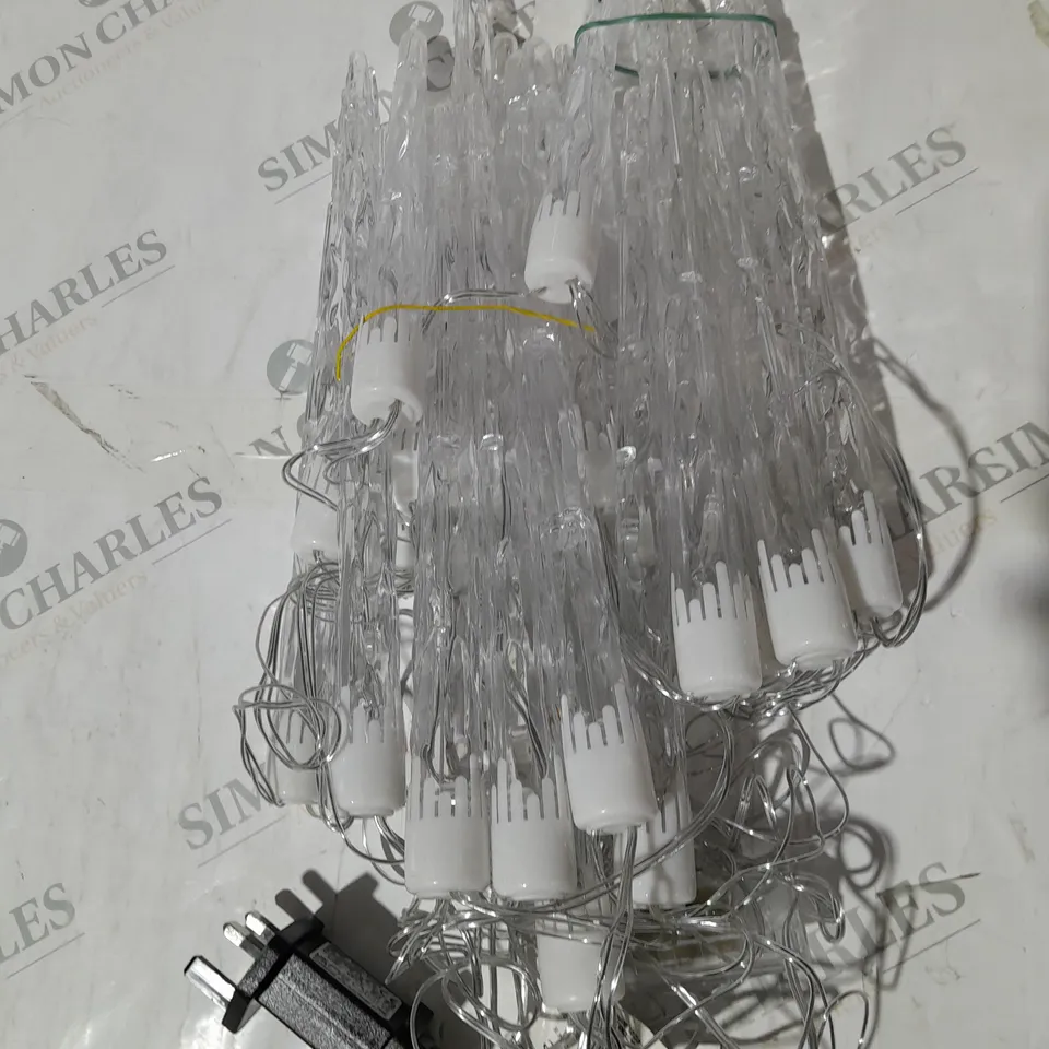 FESTIVE COLOUR MORPHING ICICLE LIGHTS
