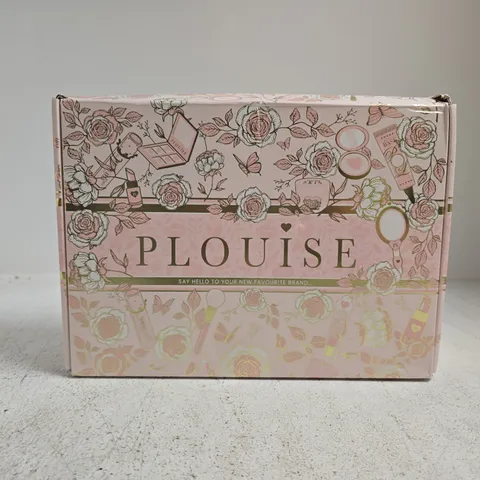 P.LOUISE MYSTERY COSMETIC BOX SET