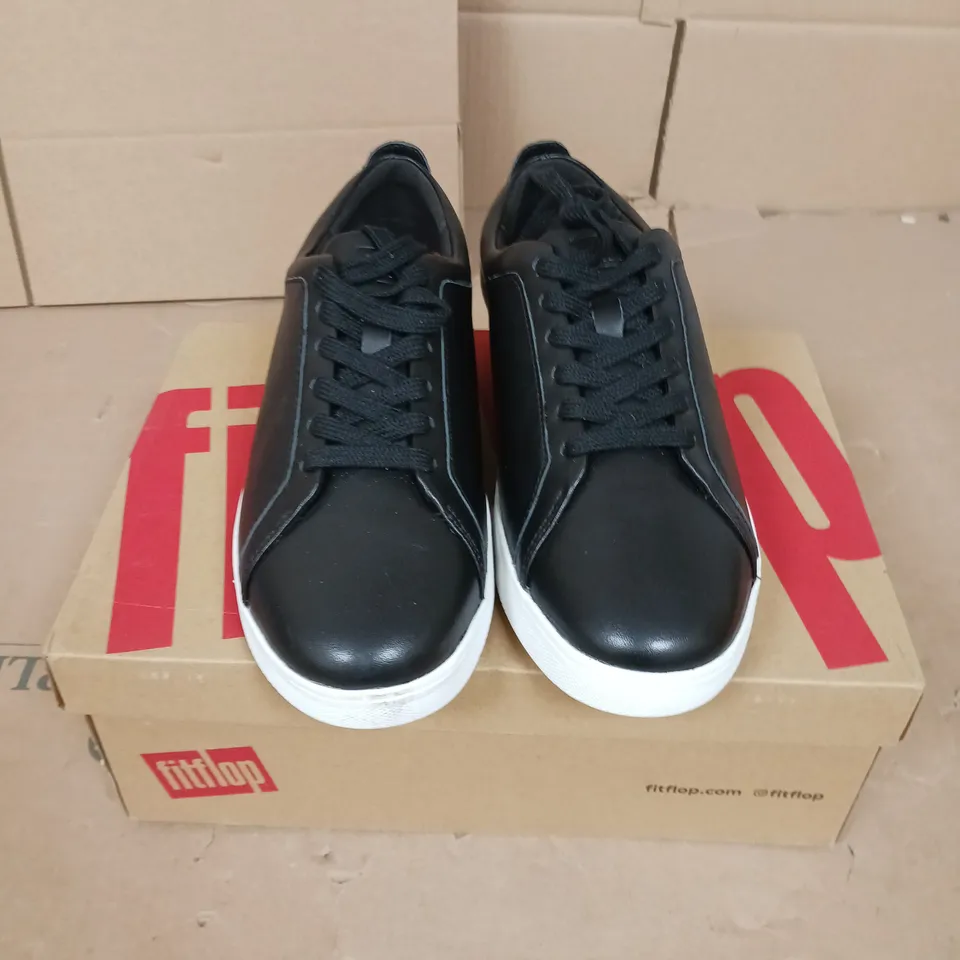 FITFLOP RALLY TRAINERS BLACK SIZE 5