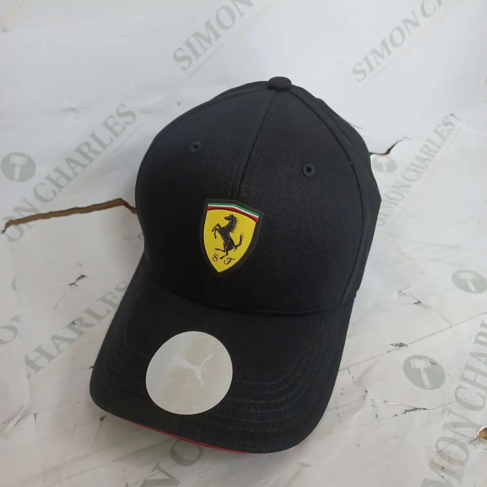PUMA X FERRARI CAP IN BLACK