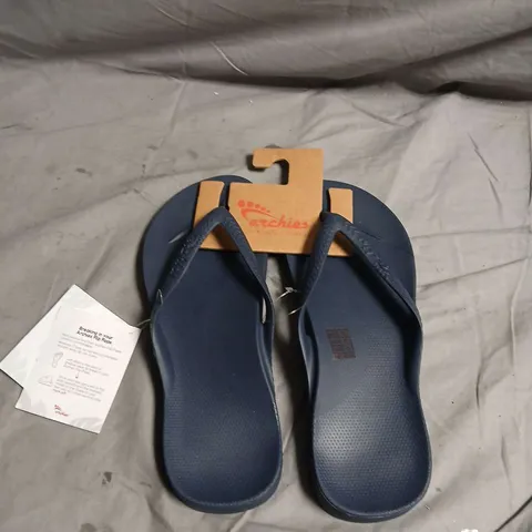 ARCHIES ARCH SUPPORT NAVY BLUE FLIP-FLOPS WITH TAGS ATTACHED - SIZE UK9-9.5
