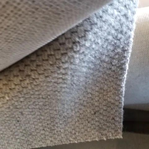 ROLL OF QUALITY 4M LAKELAND WINDERMERE LATTICE CARPET - 4×2.01M