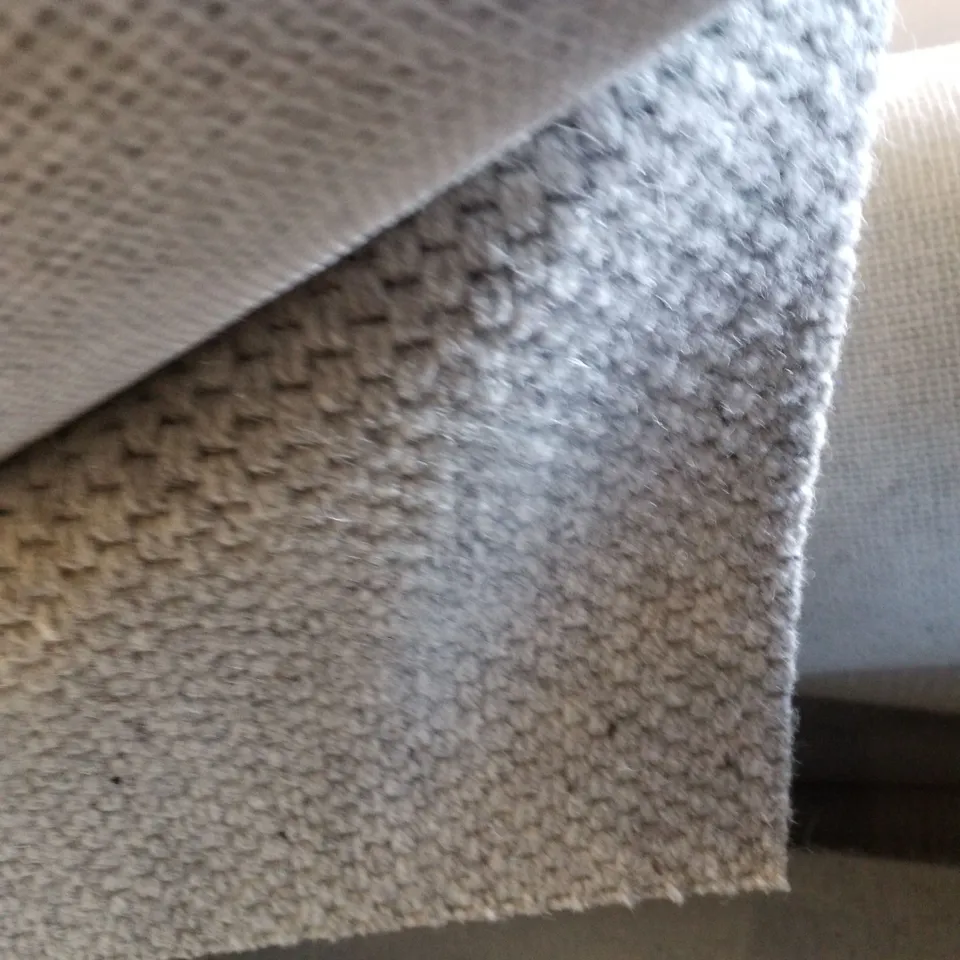 ROLL OF QUALITY 4M LAKELAND WINDERMERE LATTICE CARPET - 4×2.01M