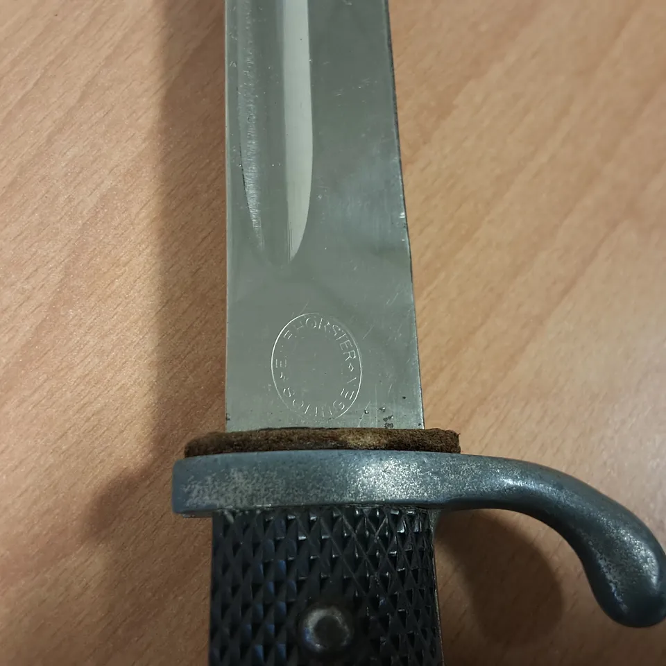 EUF HORSTER SOLINGEN 9" MILITARY KNIFE WITH METAL SHEATH
