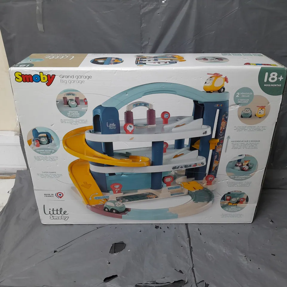 BOXED SMOBY LITTLE SMOBY BIG GARAGE RRP £59.99