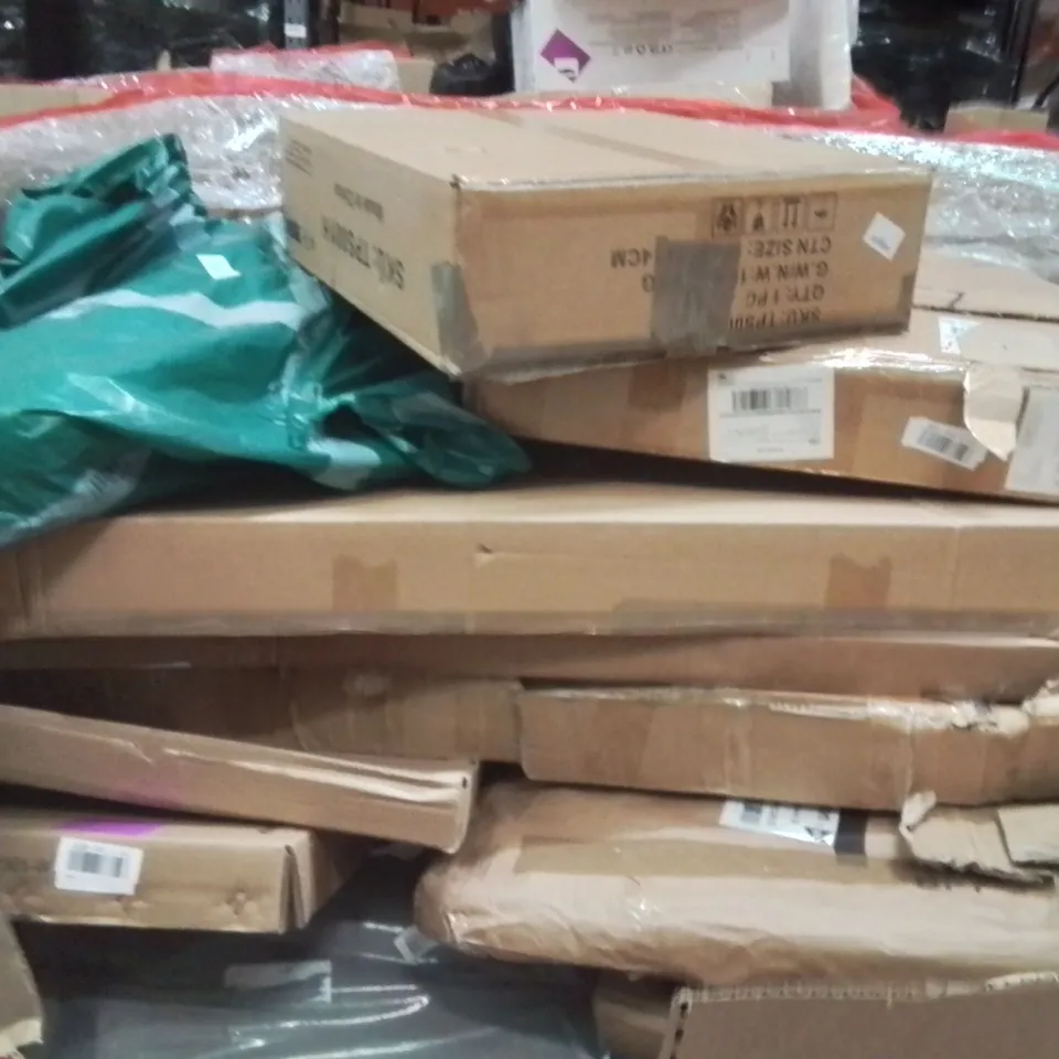 PALLET OF ASSORTED HOUSEHOLD GOODS AND PRODUCTS TO INCLUDE;TOILET SEAT,DEAN HEATER,SMART BATHROOM MIRROR