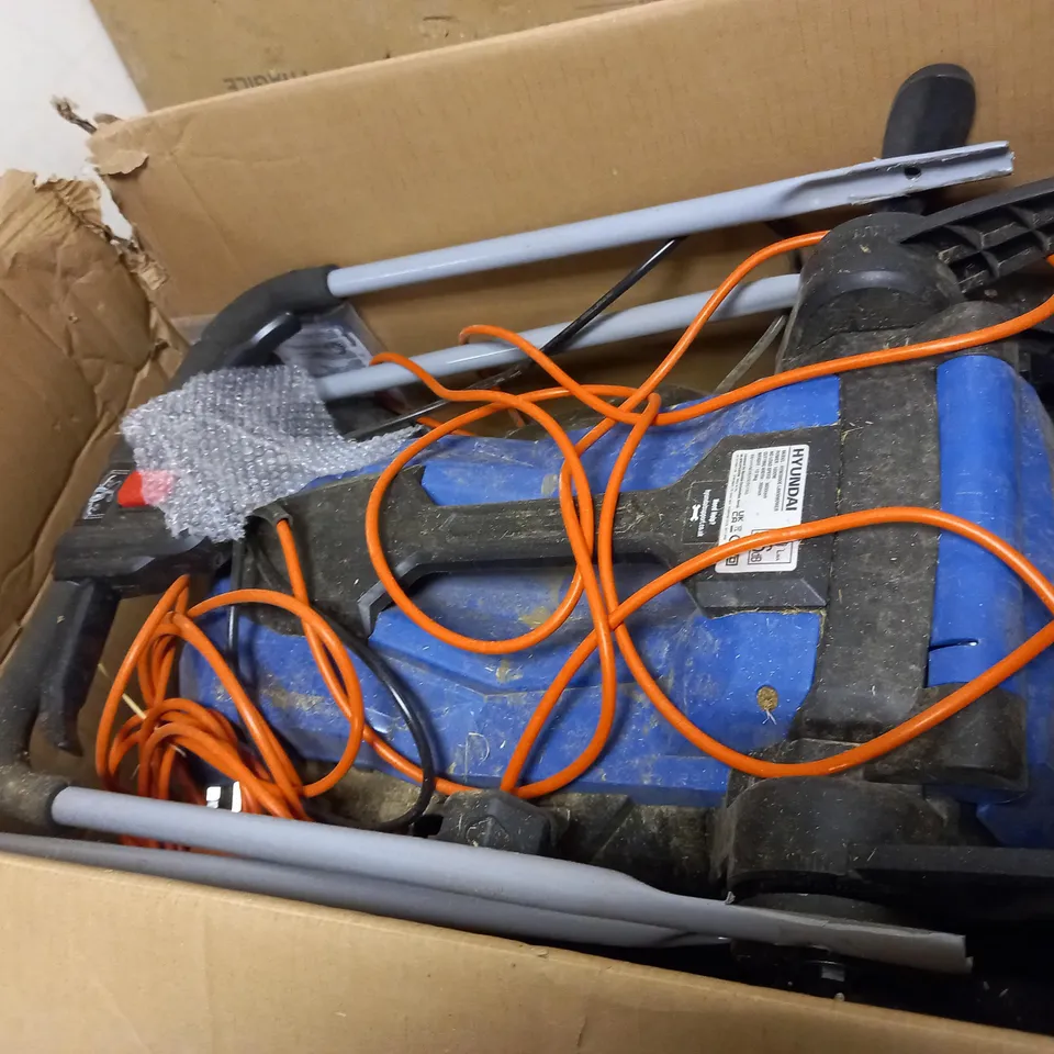 HYUNDAI HYM3800E LAWNMOWER 