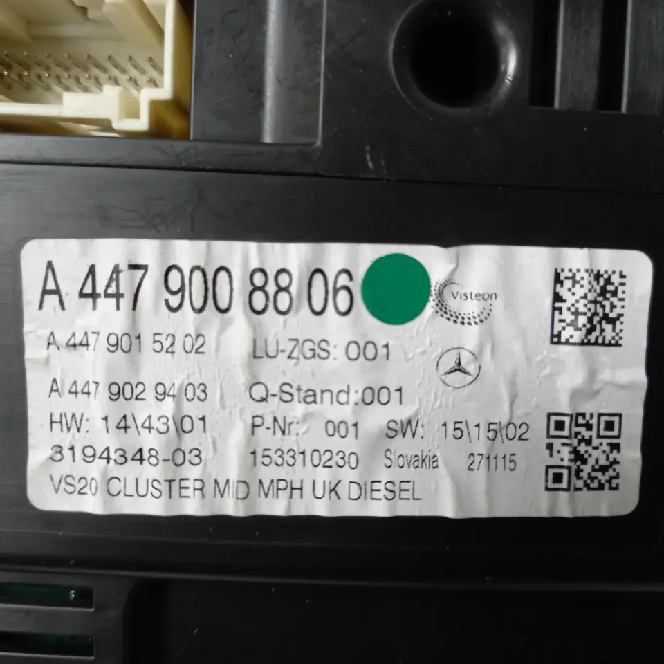MERCEDES VEHICLE BINICLE
