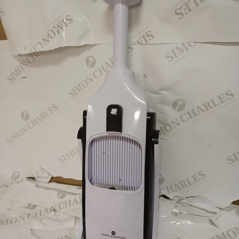 COOK'S ESSENTIALS VERTICAL MANDOLINE