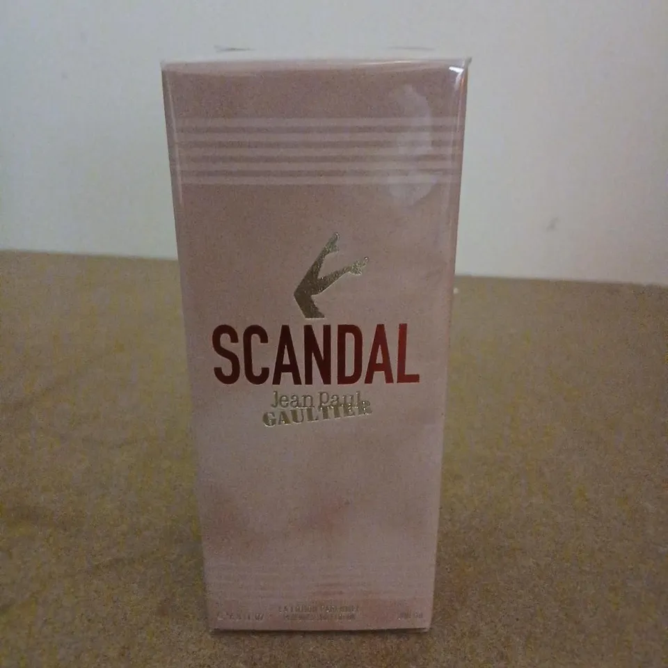 BOXED SCANDAL JEAN PAUL GAULTIER PERFUMED BODY LOTION 200ML