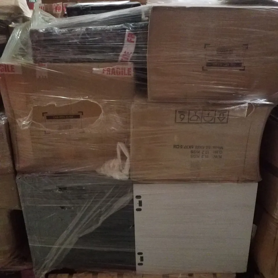 PALLET CONTAINING ASSORTED NETWORK CABINETS & KEYBOARD AND MOUSE SETS