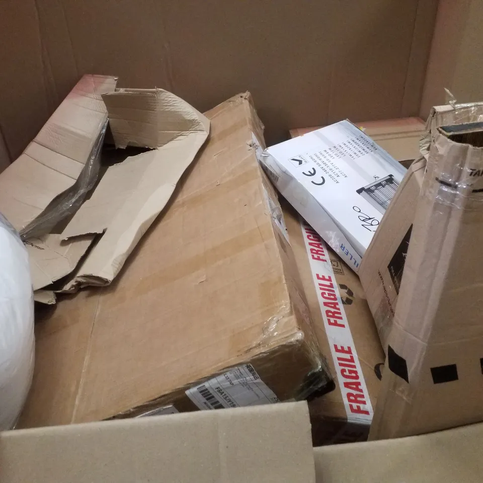 PALLET CONTAINING ASSORTED PRODUCTS INCLUDING SMART CAT LITTER BOX, 6 DRAWER DRESSER & PORTABLE COUNTERTOP DISHWASHER