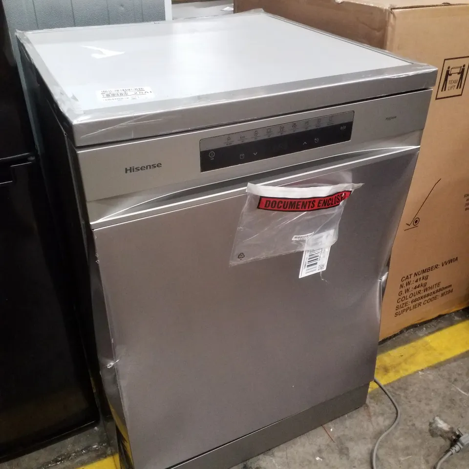 HISENSE HS673C60XUK WIFI CONNECTED STANDARD DISHWASHER - STAINLESS STEEL - C RATED
