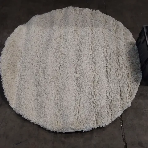 BRAND NEW BAGGED POCO HOME TWISTER RUG - 120cm D