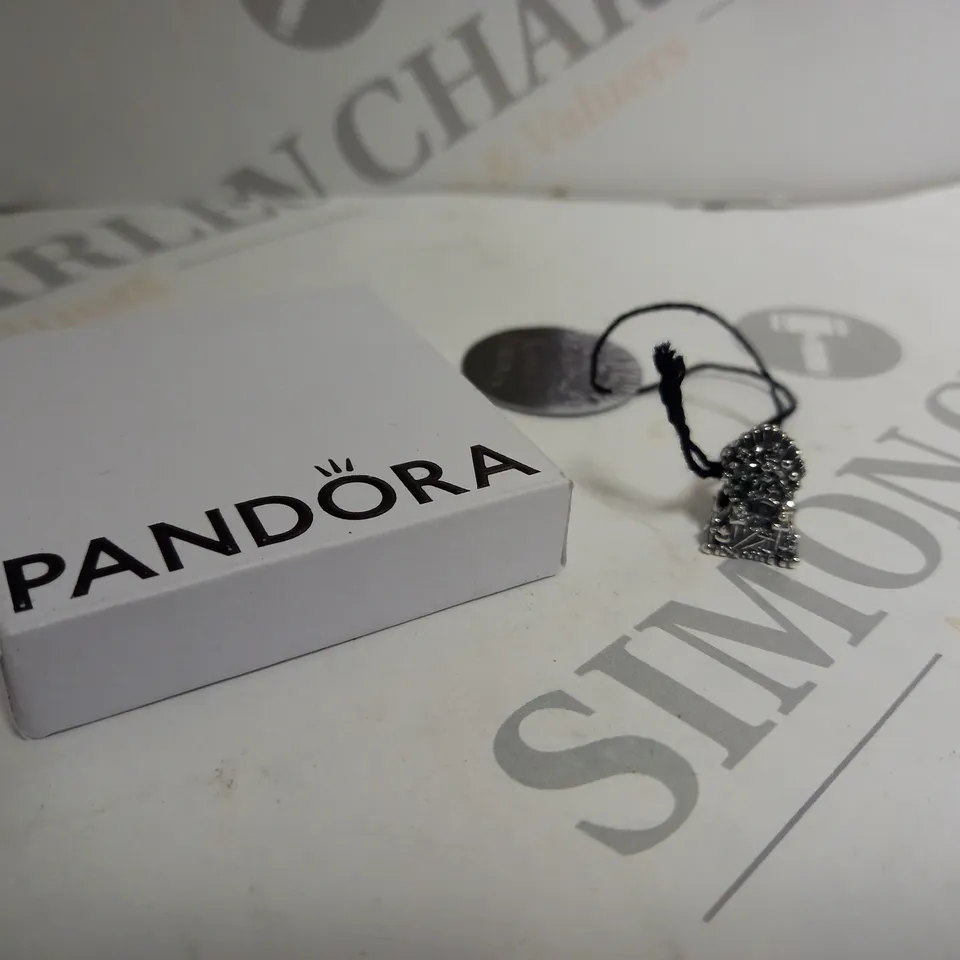 BOXED PANDORA GAME OF THRONES SILVER CHARM 