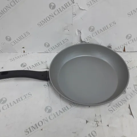 PROGRESS THERMO HANDLE 28CM FRY PAN