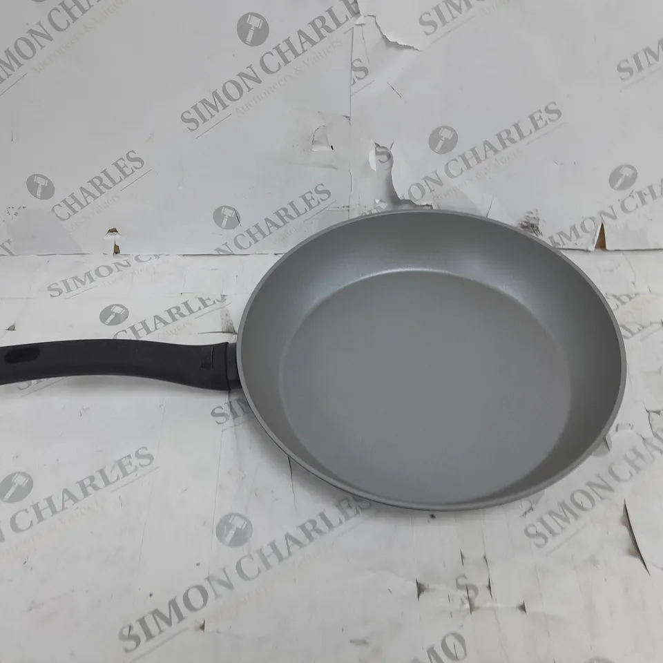 PROGRESS THERMO HANDLE 28CM FRY PAN