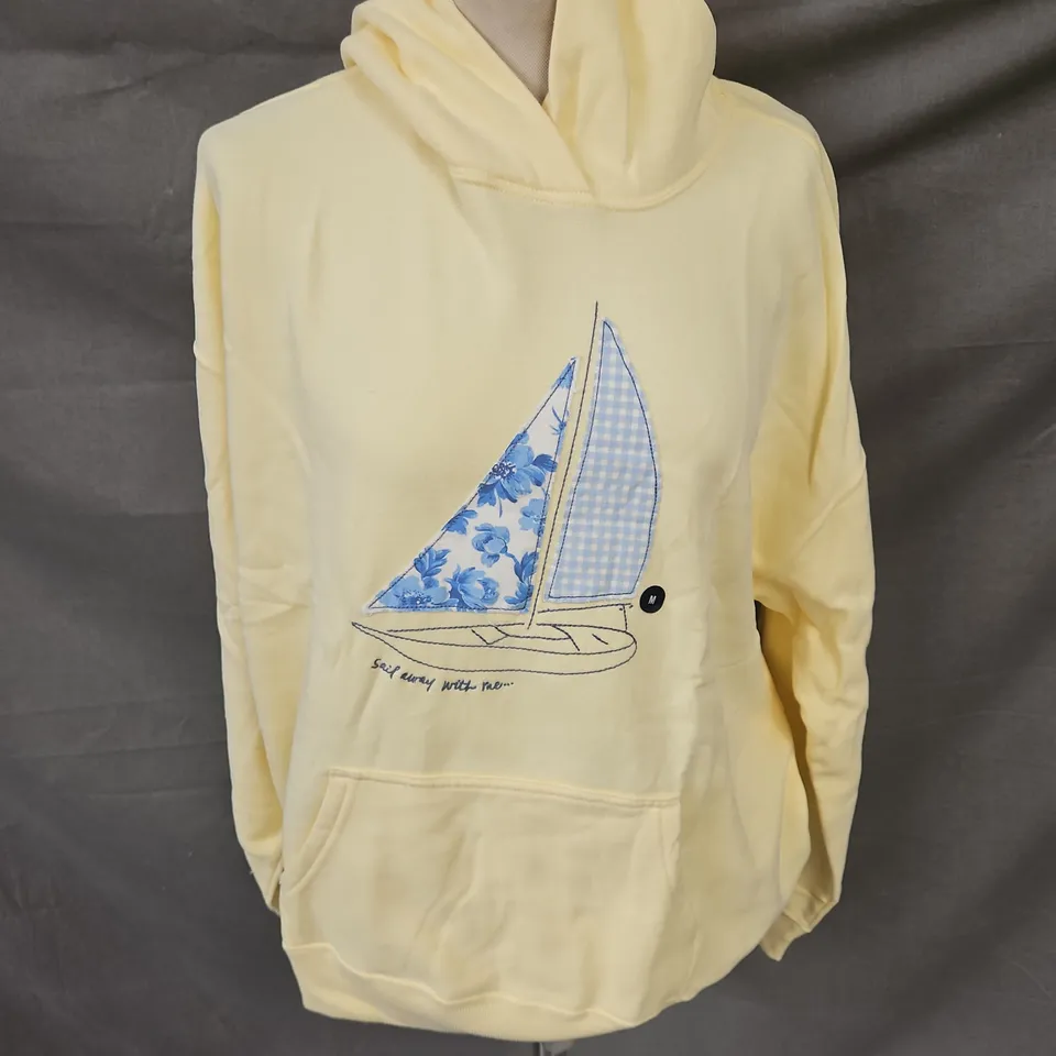 HOLLISTER BOAT DETAIL HOODIE IN PASTEL YELLOW SIZE M