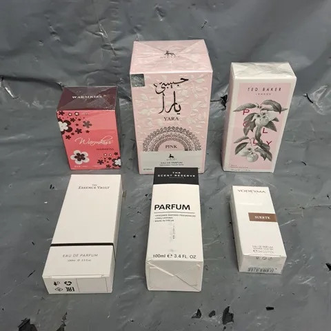 APPROXIMATELY 6 ASSORTED BOXED FRAGRANCES TO INCLUDE - TED BAKER POLLY, THE SCENT RESERVE, YODEYAMA SUERTE, ETC. 