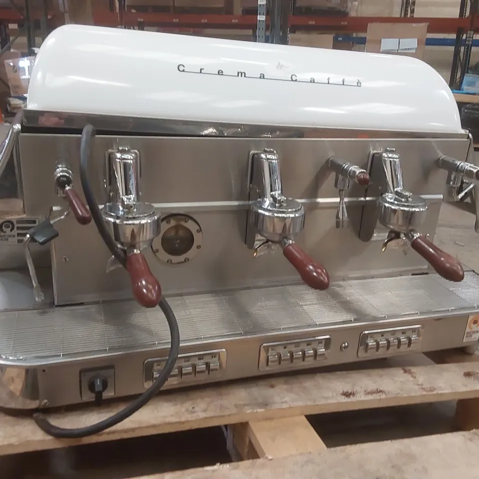 ELEKTRA CREMA CAFFÈ COMMERCIAL 3 GROUP COFFEE MACHINE