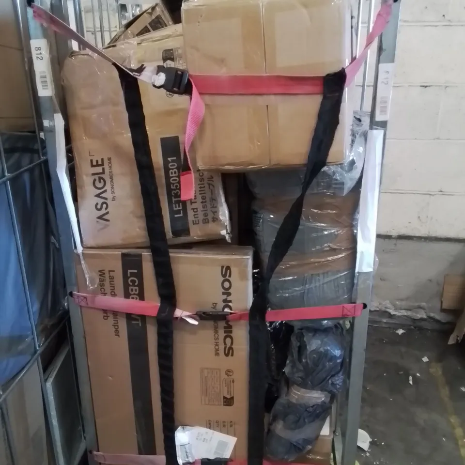 CAGE OF ASSORTED HOUSEHOLD GOODS AND PRODUCTS TO INCLUDE;LAUNDRY HAMPER,END TABLE,DISH RACK,DUMBBELL SET