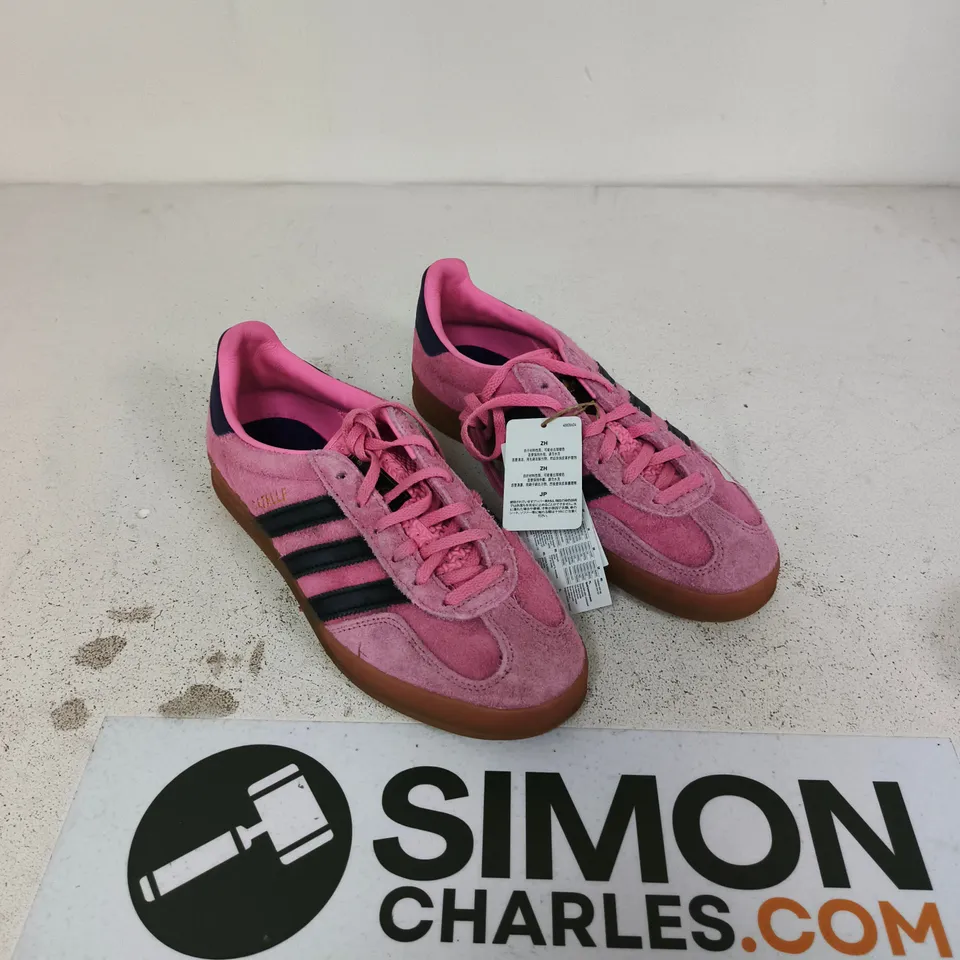ADIDAS GAZELLE INDOOR W PINK SUEDE TRAINERS – UK 7 (EU 40 2/3)