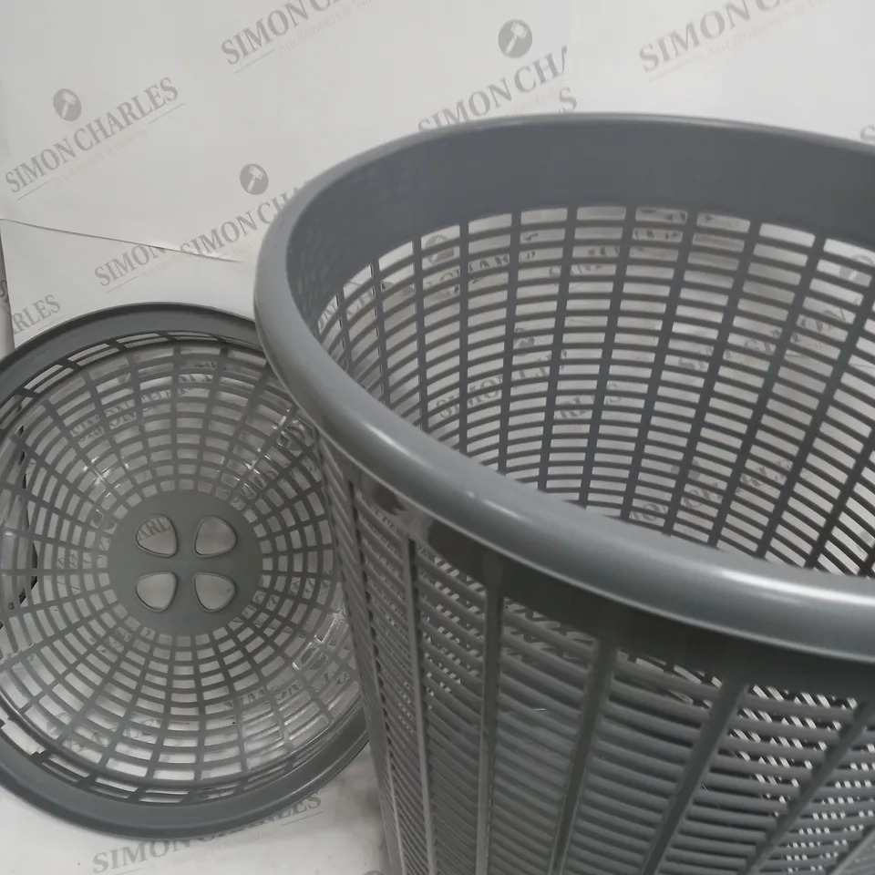 GREY WASHING PLASTIC BASKET 