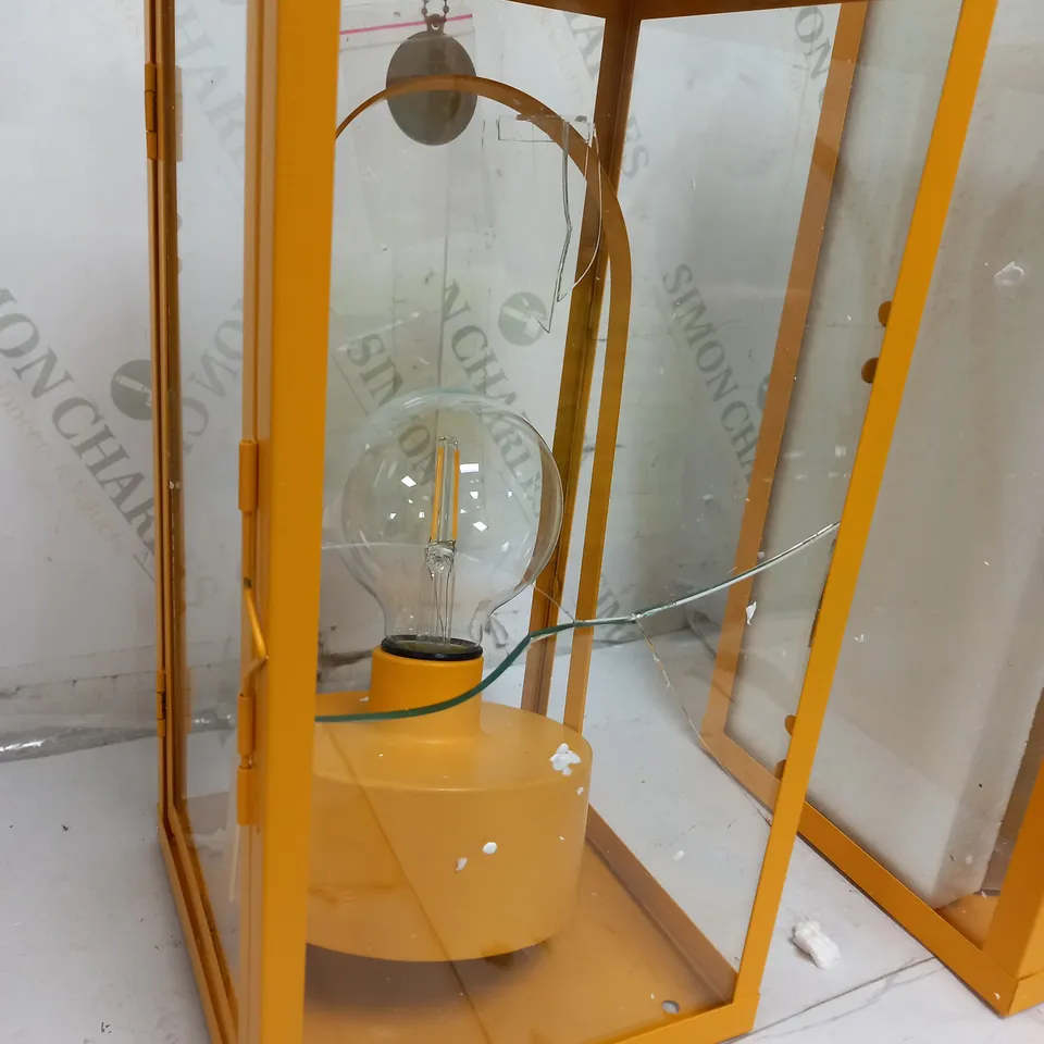 BUNDLEBERRY BY AMANDA HOLDEN SET OF 2 SQUARE LANTERNS WITH REMOVABLE LAMPS