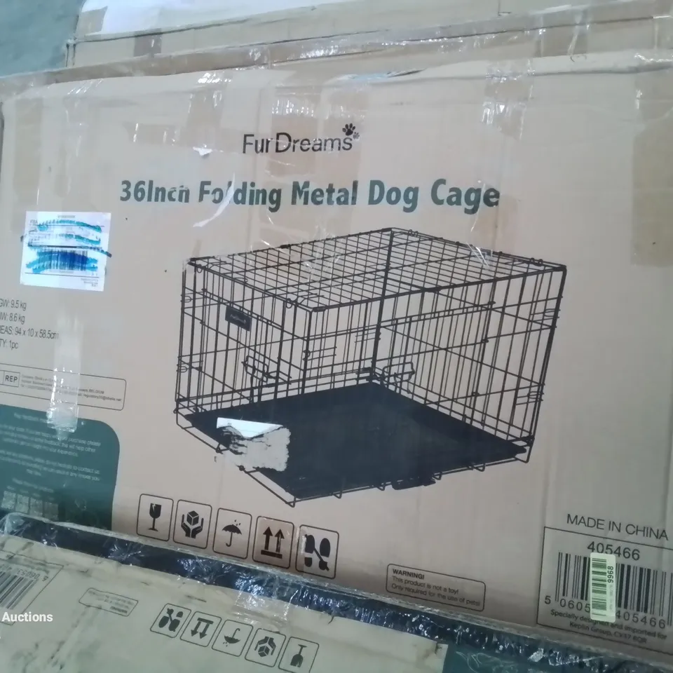 BOXED 36 INCH FOLDING METAL DOG CAGE